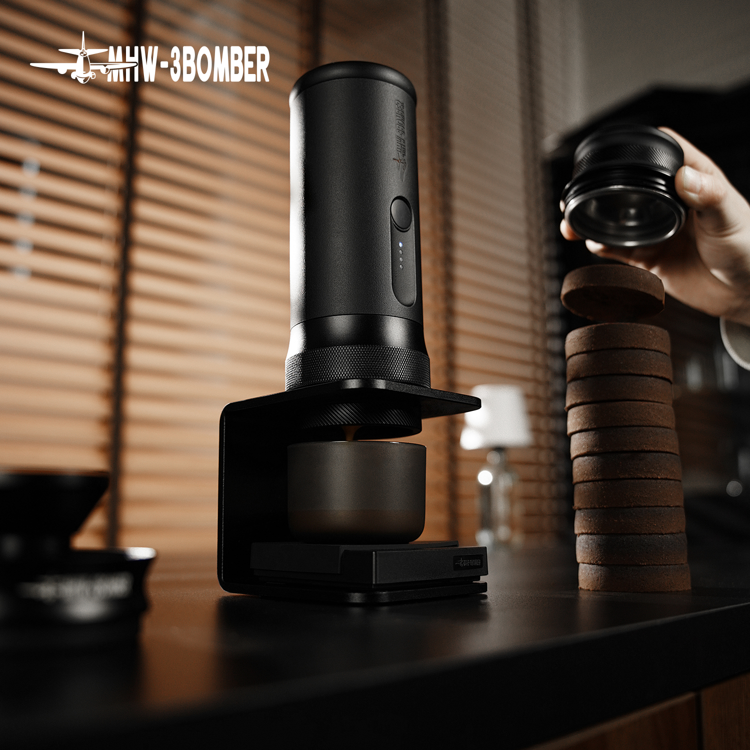 MHW-3BOMBER X-press58 Espresso - Coffee X のレビューと価格